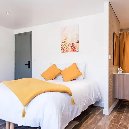 **auberge De L'aude** Готель типу 